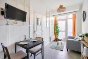 Beautiful studio in the 15 district